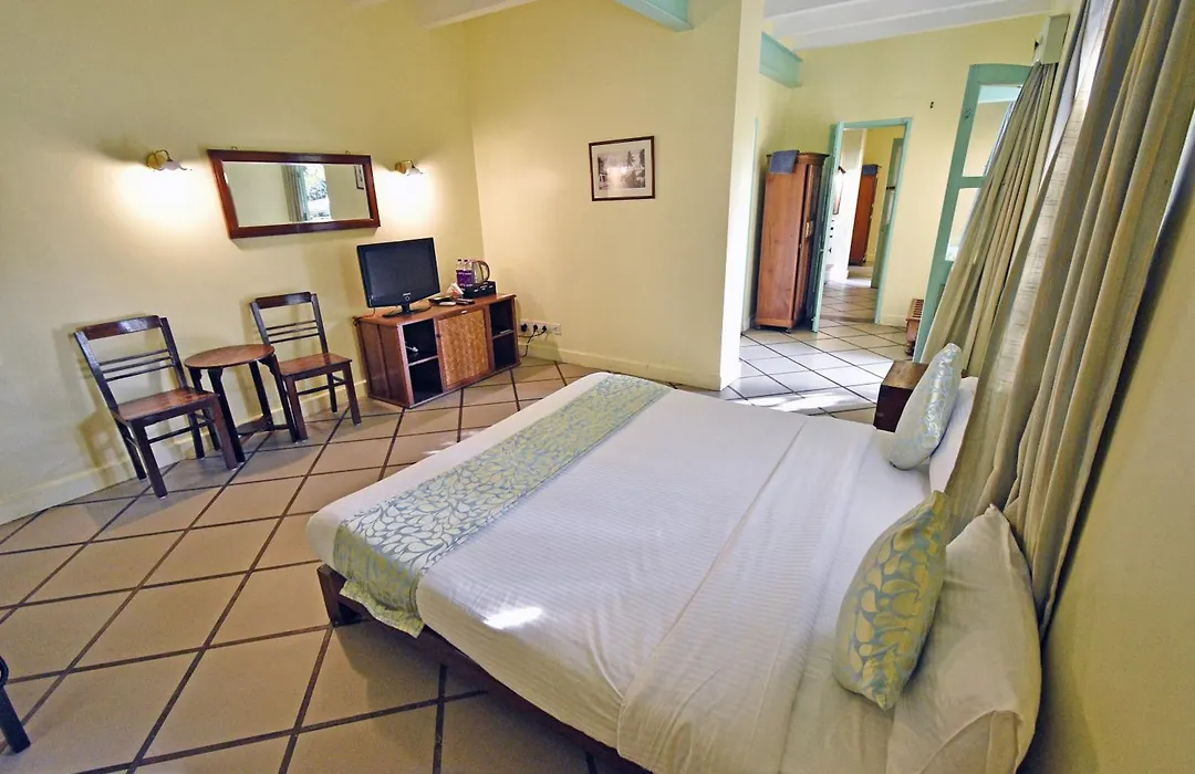Hotel Villa Des Gouverneurs-1